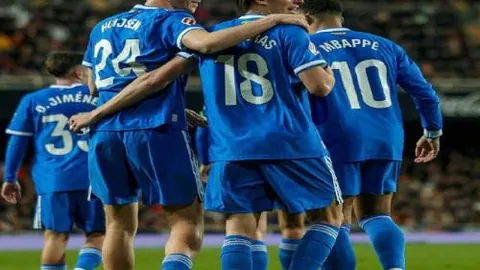 巴甲劲旅次回合对决：专家解析大乐透期号质合推荐